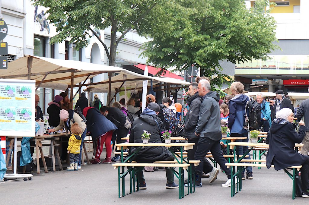 Fest der Nachbarn. Foto: Andrei Schnell